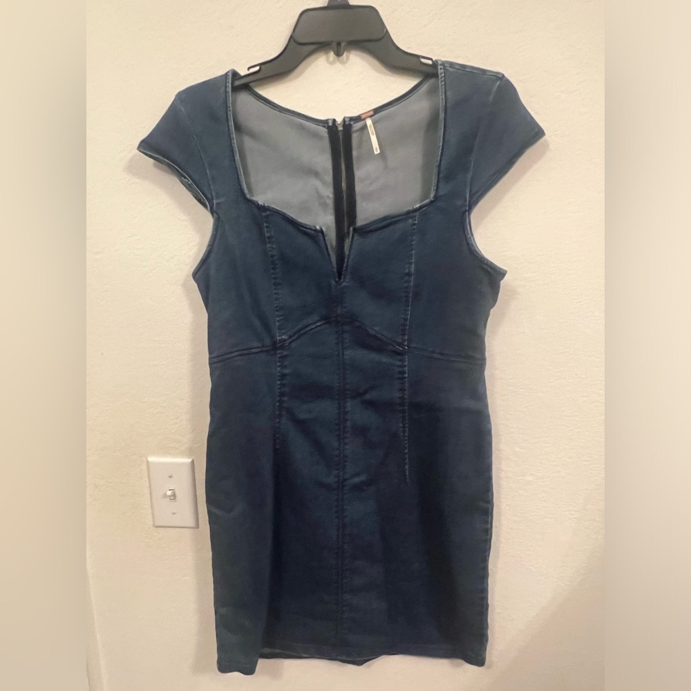 Bundle 👗Free People Lia Denim Dress & Handkerchief Dress 🎁 - Picture 8 of 11